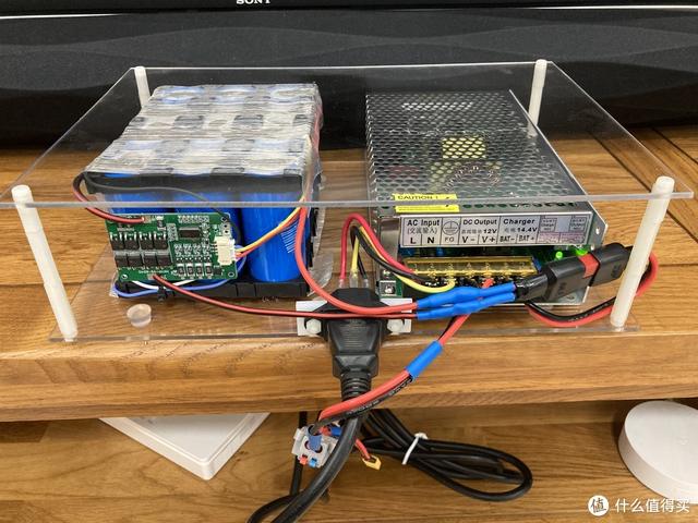 12V18A不间断电源UPS 光猫、路由器、NAS一机搞定-第3张图片-深圳弱电安装公司|深圳弱电安装工程|深圳弱电系统集成-【众番科技】